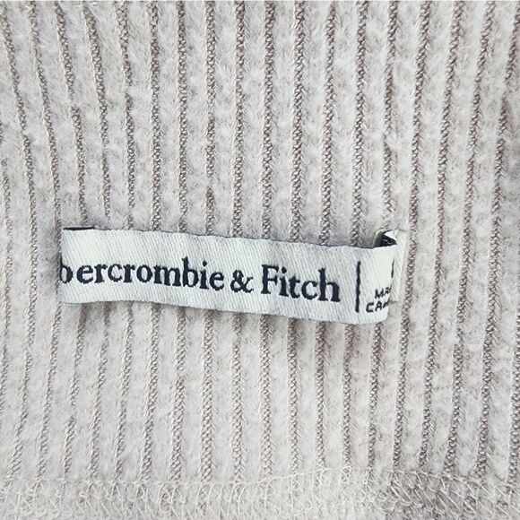Abercrombie & Fitch Cream Ribbed Shorts (L) - Picture 5 of 5